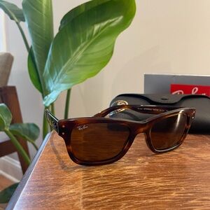Ray Ban “Mr. Burbank” (tortoise, polarized) !